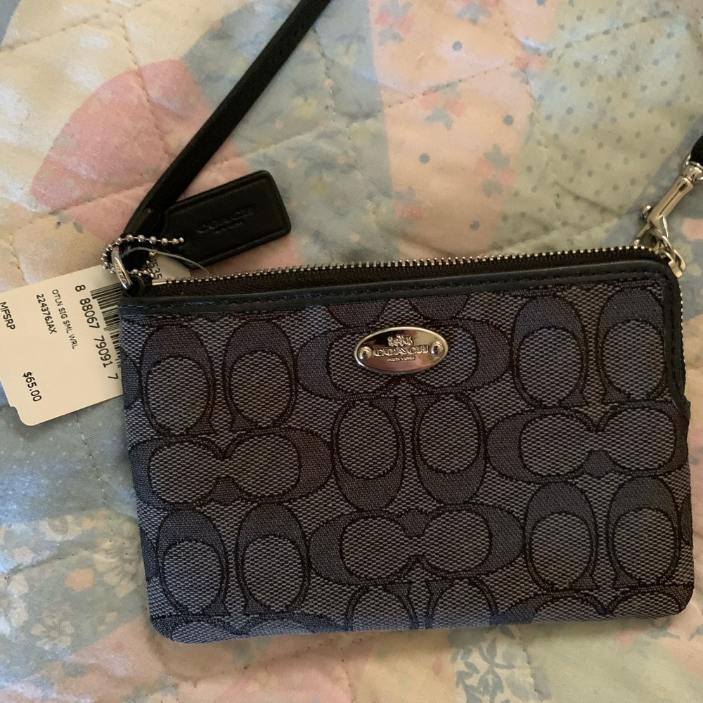 NWT Coach Wristlet